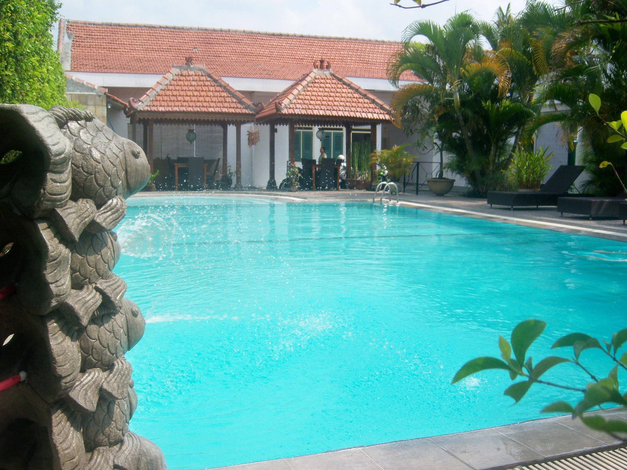 Hotel Tulips Yogyakarta Exterior foto